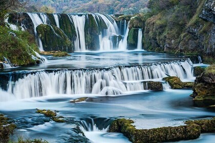 Strbacki Buk and Una Waterfalls: Day Trip from Sarajevo