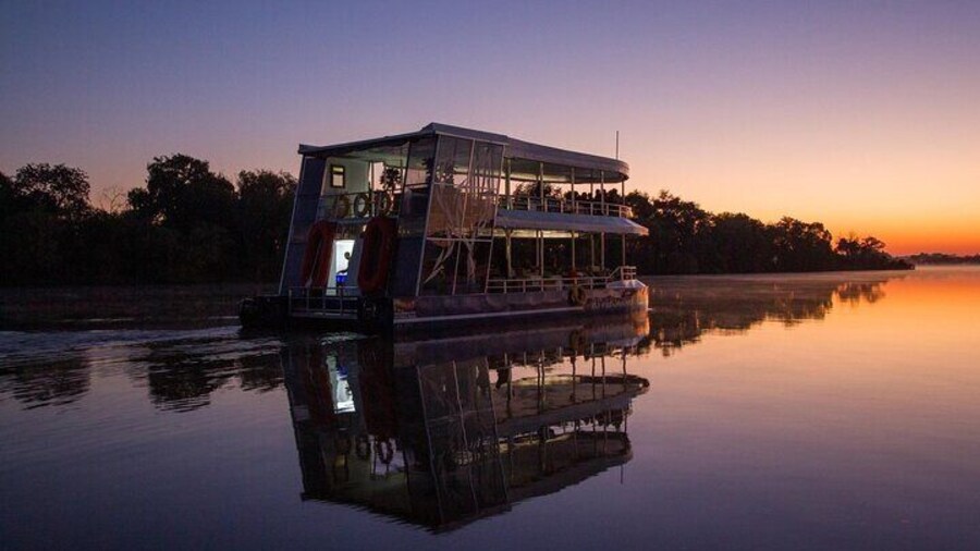 Luxury Zambezi Sunset Game Cruise