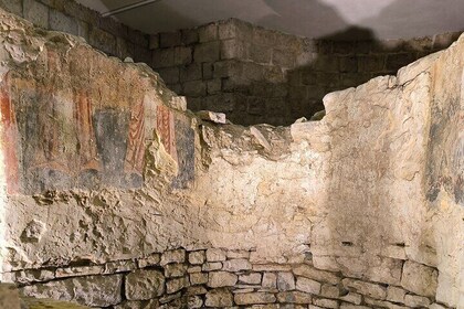 Bari Underground with archaeologist