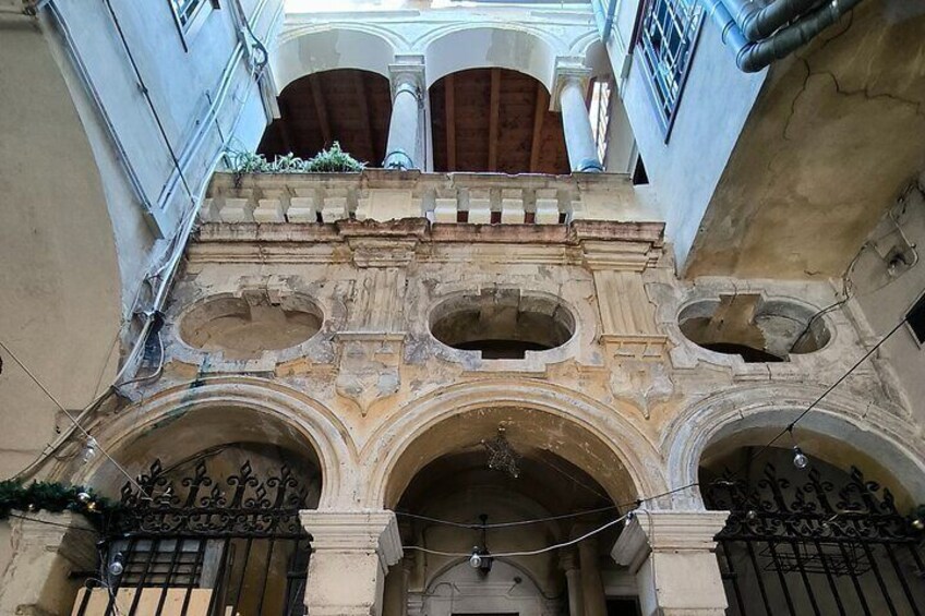 Bari Underground with archaeologist