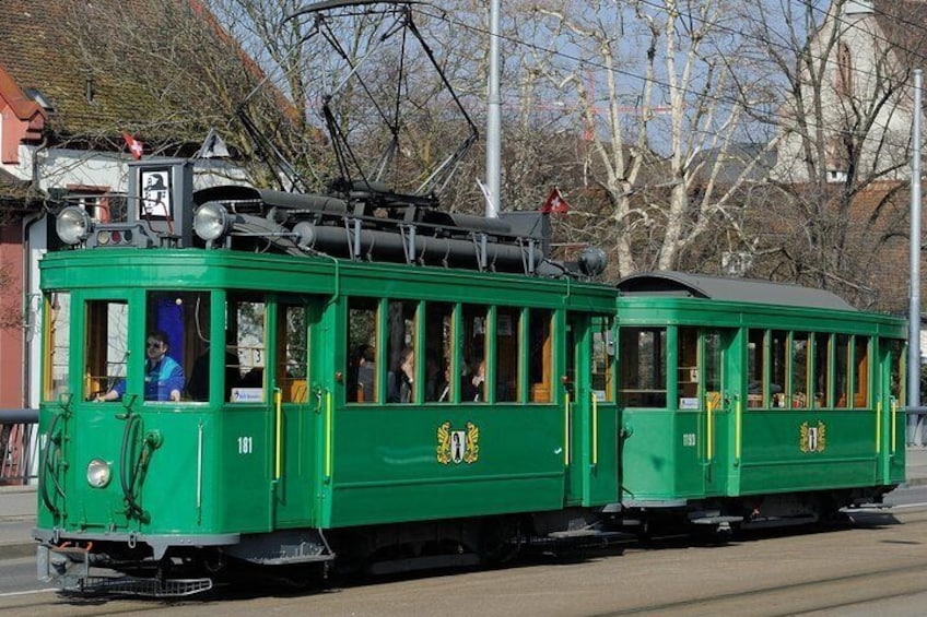 1 Hour Sunday Vintage Tram Shared Tour in Basel