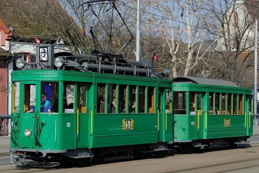 1 Hour Sunday Vintage Tram Shared Tour in Basel