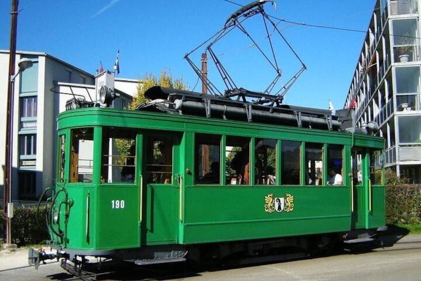 1 Hour Sunday Vintage Tram Shared Tour in Basel