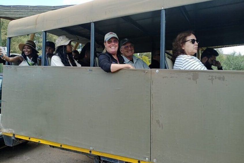 2 Days Aquila Afternoon Safari Big5 and Robben Island Tour