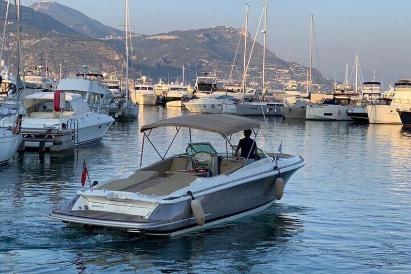 Private Luxury Boat Tour of the Beautiful Riviera Nice / Monaco