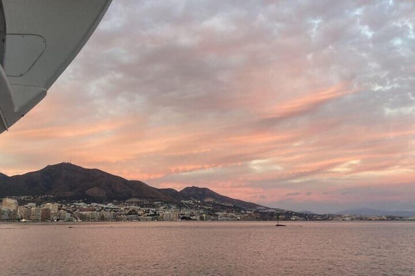 Fuengirola Boat Activity with Cocktail Diner Champagne & Sunset