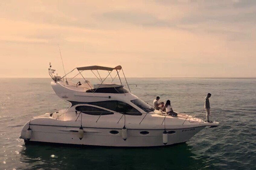 Fuengirola Boat Activity with Cocktail Diner Champagne & Sunset