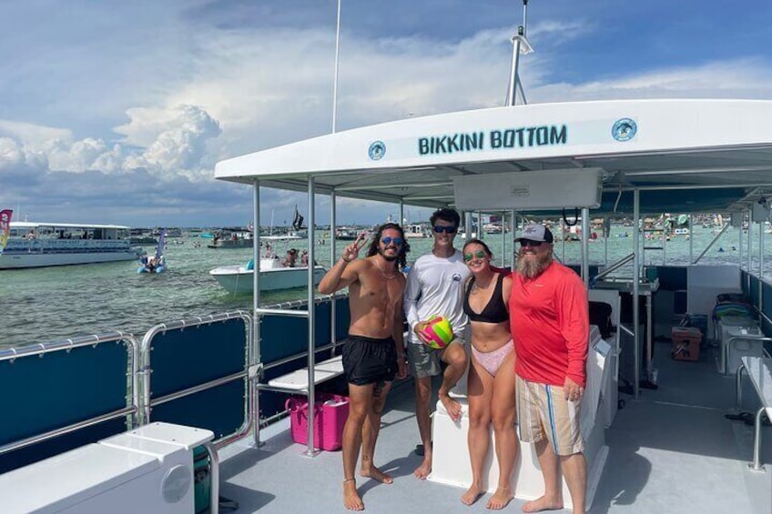 4 Hour Family Friendly Dolphin and Crab Island Excursion