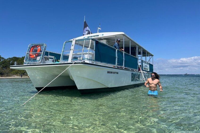 4 Hour Family Friendly Dolphin and Crab Island Excursion