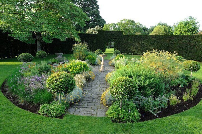 Private Tour - Irish Walled Garden, Nature & Giants Causeway