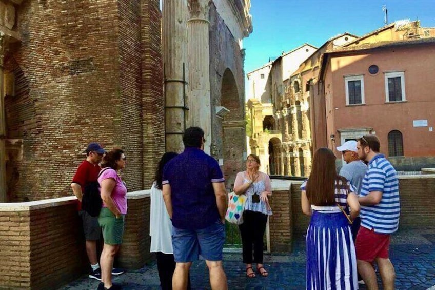 Jewish Ghetto and Navona Food Wine and Sightseeing Private Tour