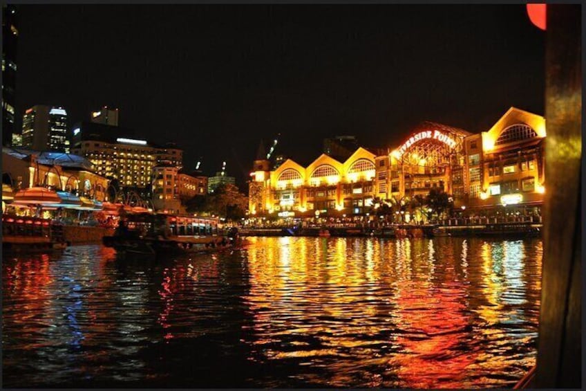 River cruise at clarke quay