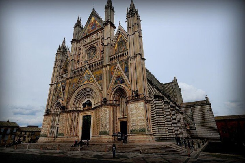 Best Orvieto Private tour with Duomo and Underground