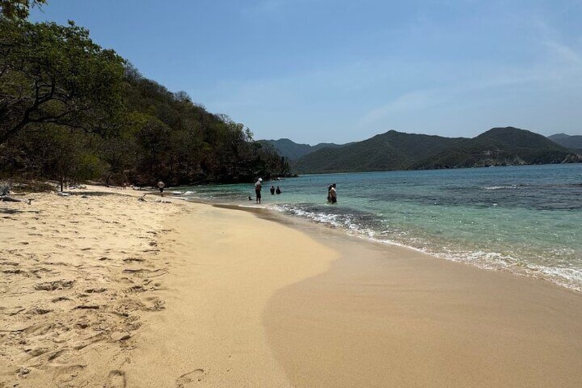 Maritime Adventure to Bahia de Cinto and Cristal Tayrona Beach