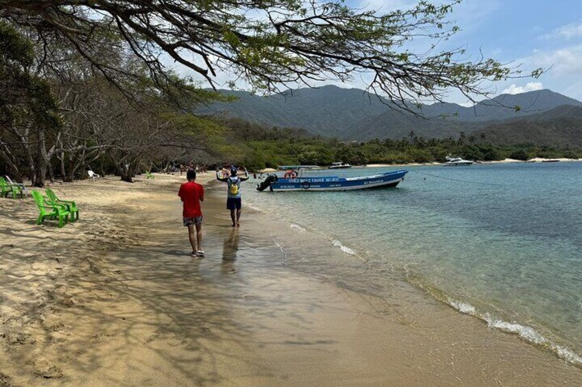 Maritime Adventure to Bahia de Cinto and Cristal Tayrona Beach