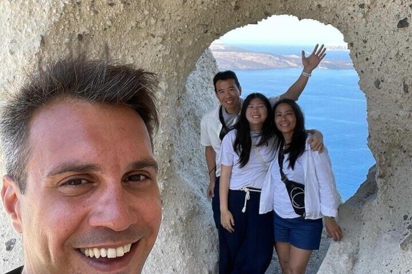Santorini Highlights Private Tour:Your Ultimate Island Experience