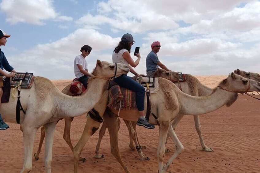 3 Days and 2 Nights Shared Roundtrip Tours of Muscat