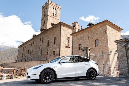 Rent Tesla Model Y LR