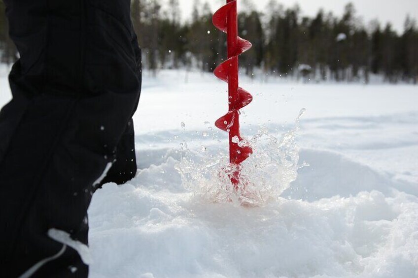 Snowmobile Adventure with Ice Fishing in Ylläs