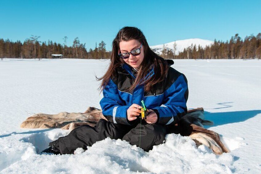 Snowmobile Adventure with Ice Fishing in Ylläs