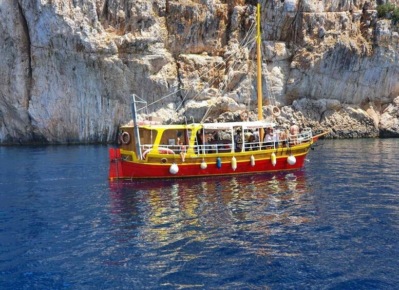 Picture 6 for Activity Golden Beach & island Plavnik Cruise, optional grill picnic