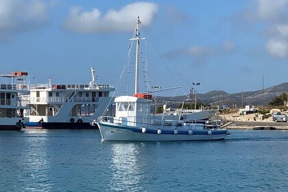 Paros Half Day Wooden Boat Sea Tours in Parikia Bay or Sunset