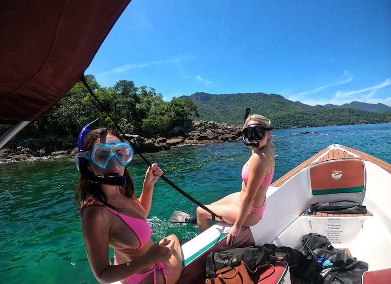 Picture 1 for Activity A day in Ilha Grande Snorkeling with turtles Privado