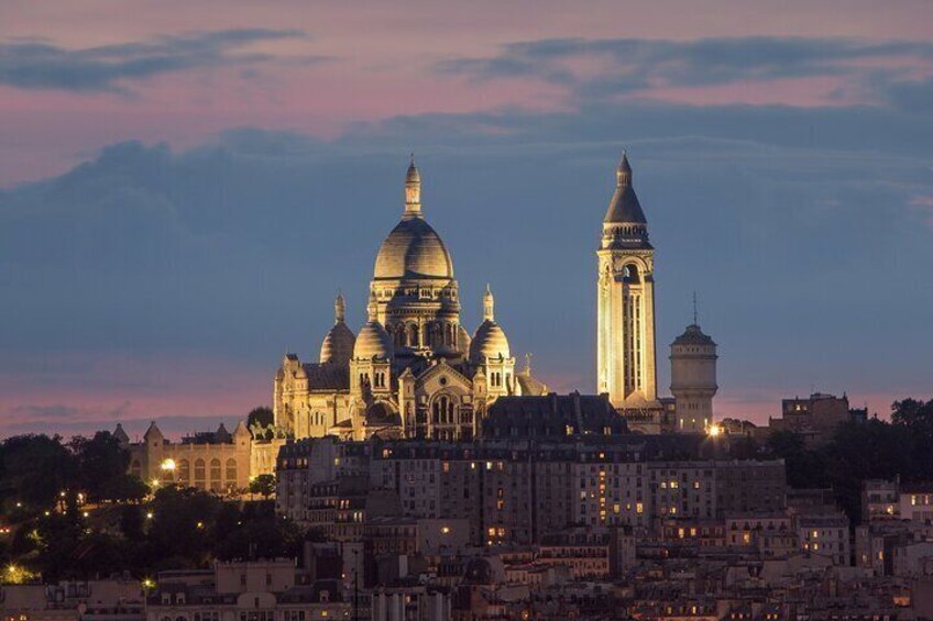 Montmartre Walking Tour: The Best of Art, Culture &Parisian Charm