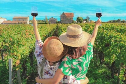 Arrábida & Setúbal All-inclusive Wine Tour with Food from Lisbon