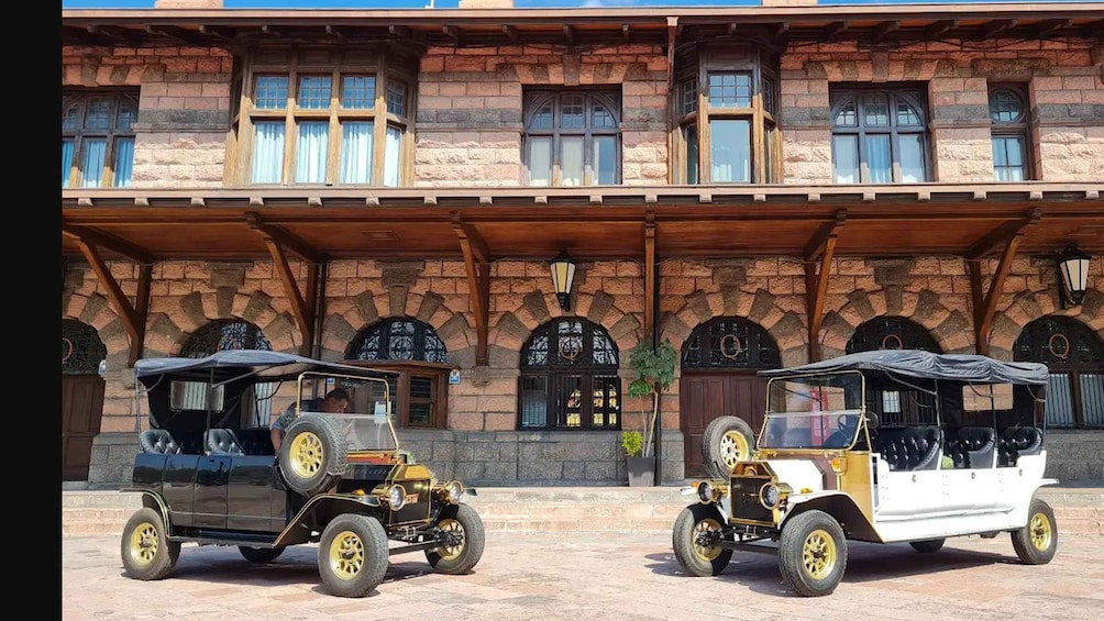 Querétaro: Electric Vehicle Tour of Historic Center