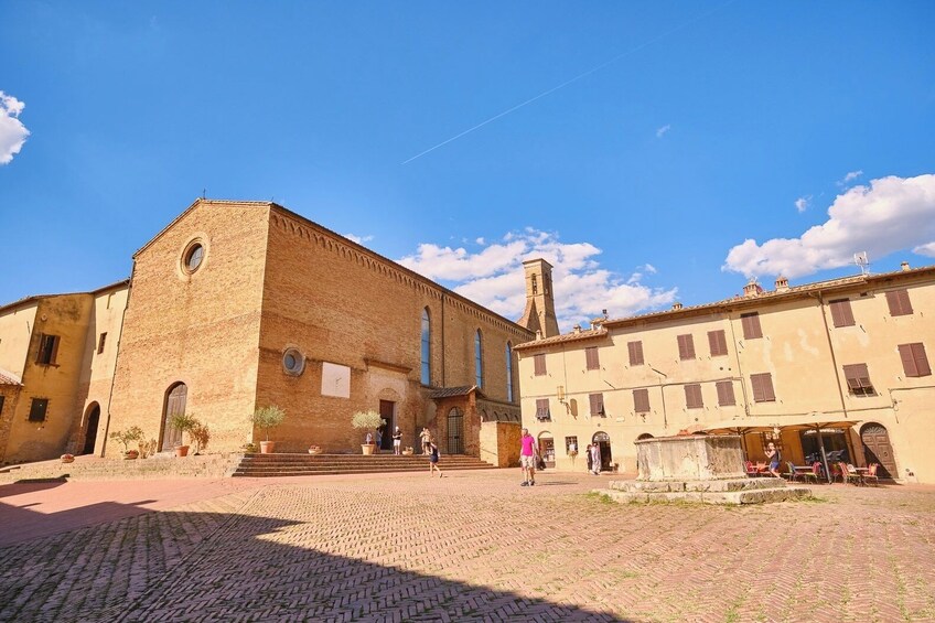 Day Tour From Florence To Siena, San Gimignano, Monteriggioni & Chianti