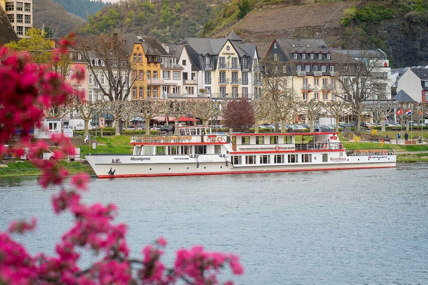 Picture 3 for Activity Cochem: KD Panoramic Evening Cruise on the Moselle River