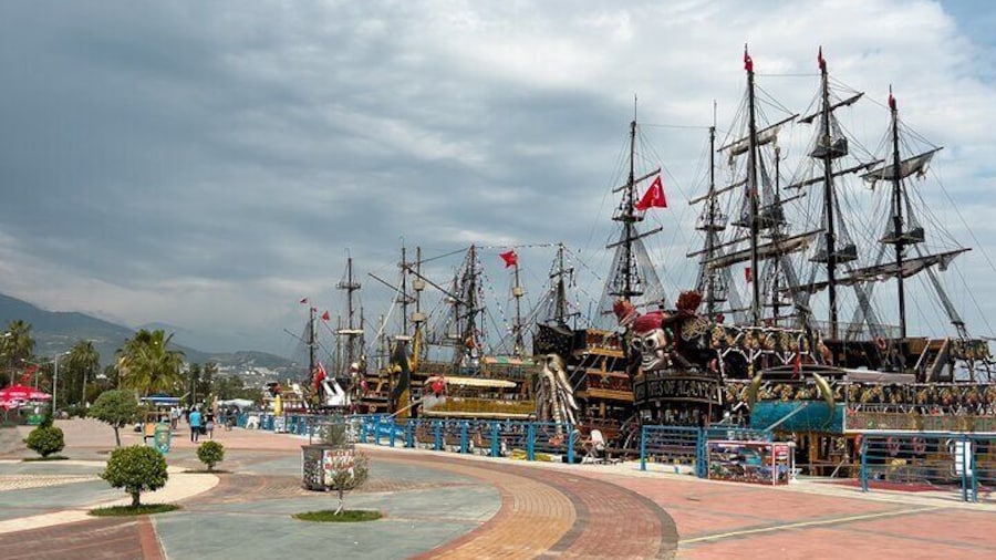 Alanya Pirate Boat with Beverages, Food, and Optional Transfer