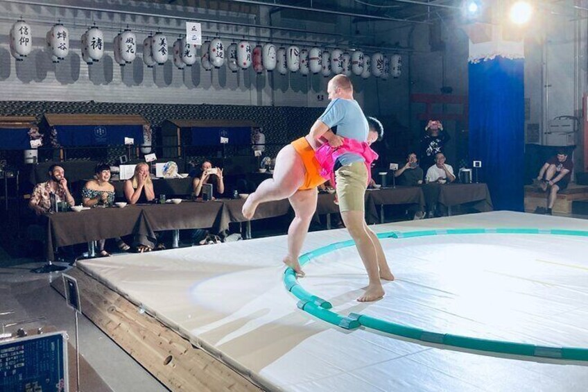 The Ochiizumi Stable Sumo Show Experience in Osaka