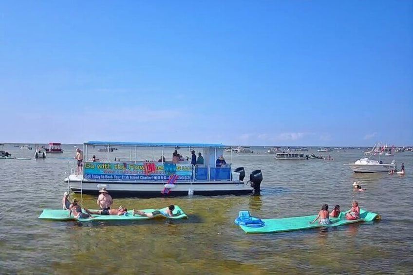 Leisure cruise to Crab Island