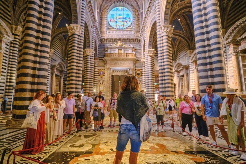 Day tour from Florence to Pisa, Siena and San Gimignano