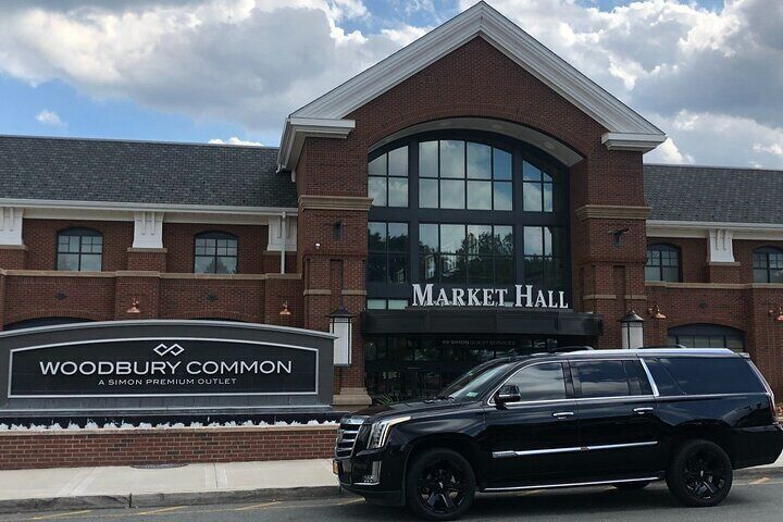 Map, Not sure how to get your next stop? Download the Simon mobile app  from your favorite app store and select Woodbury Common Premium Outlets as  your mall.