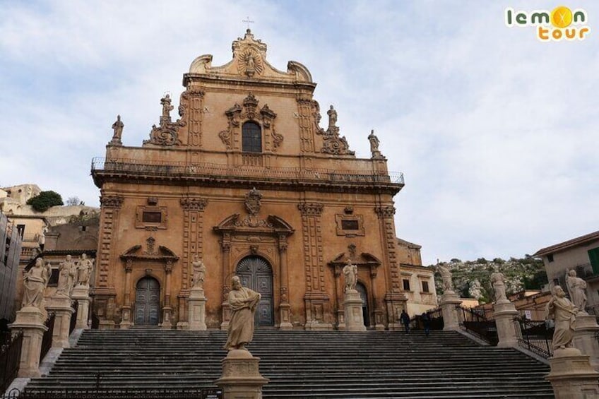 Guided Small Group Full Day Tour Visit to Sicily