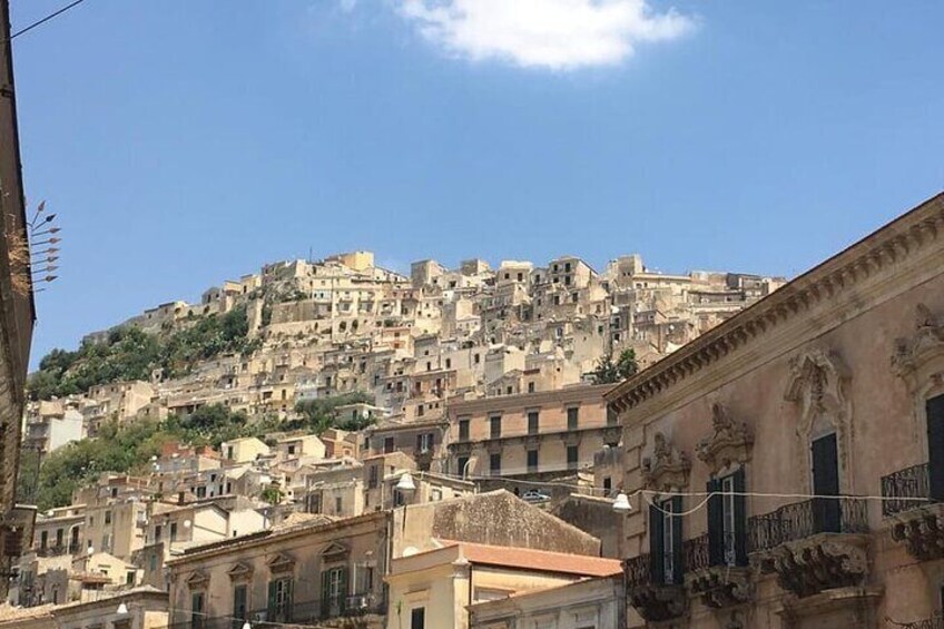 Guided Small Group Full Day Tour Visit to Sicily