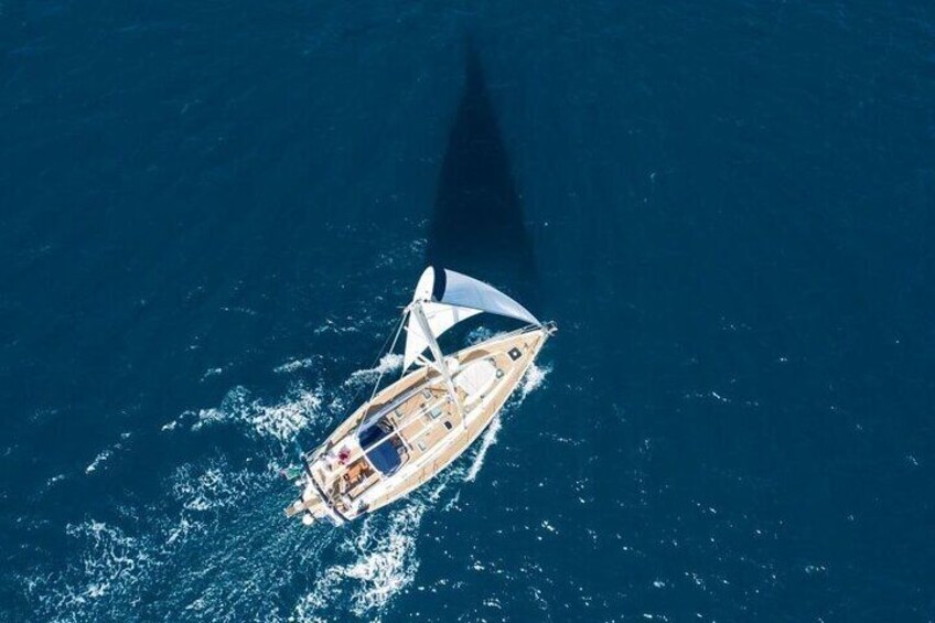 7 Hours Naxos Sailing Experience