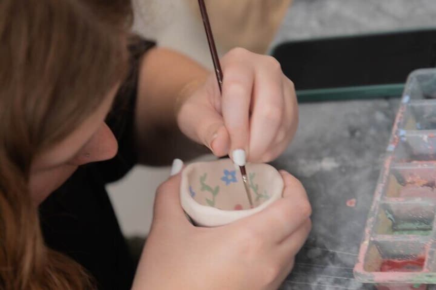 3 Hour Small Group Ceramic Workshop with Breakfast in Kadıkoy