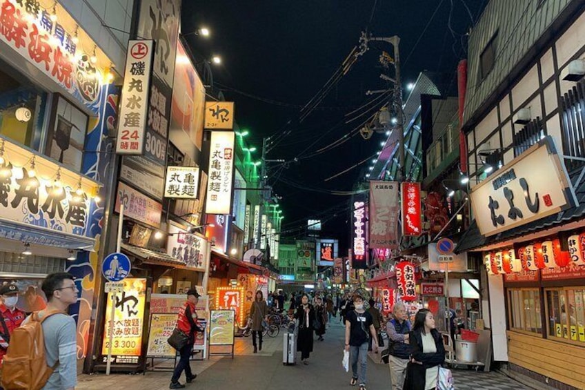 Deep Food Tour & Bar Hopping in Namba, Osaka