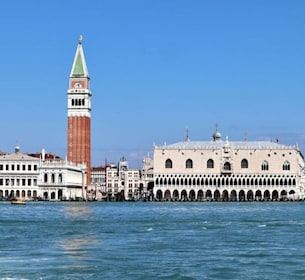 Desde Venecia: recorrido en barco por Murano y Burano con paradas