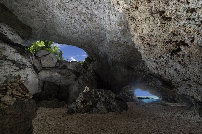 [Okinawa Ishigaki] Snorkeling Tour at Ishigaki-Blue Cave and Phantom Island