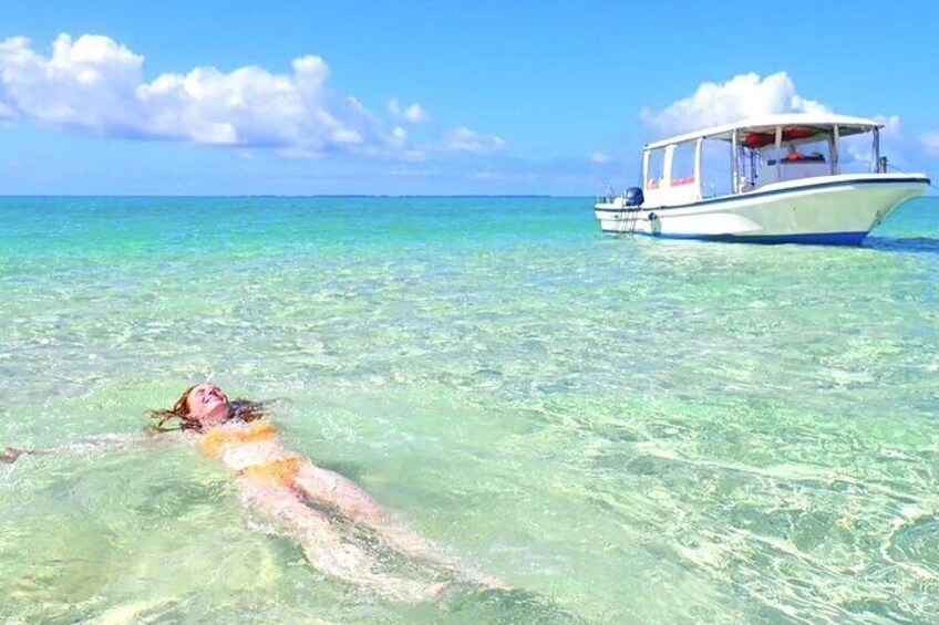 [Ishigaki] Snorkeling Tour at-Blue Cave and Phantom Island