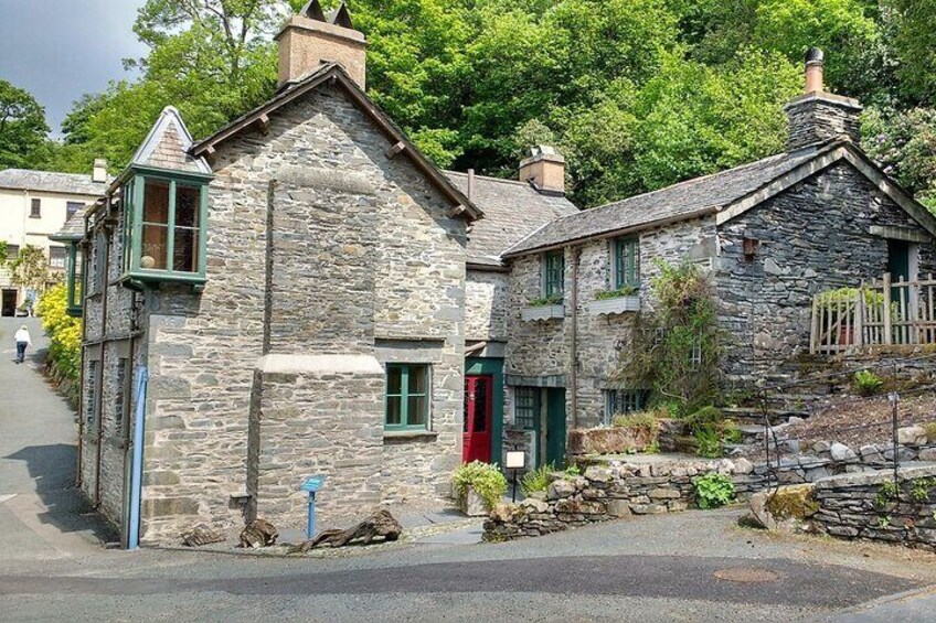 Literary Lake District Visit with Interactive Travel Guide