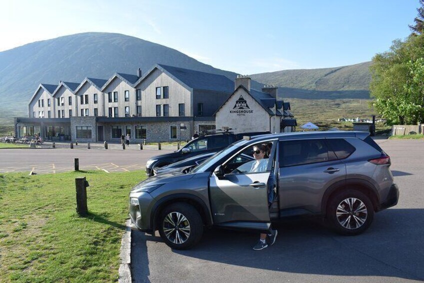  Experience Scotland's Magic! 

Enjoy lunch at the Kingshouse Hotel in Glencoe, where deer often roam the land.

 Tours for Up to 4 People 

️ Book Now! ️

