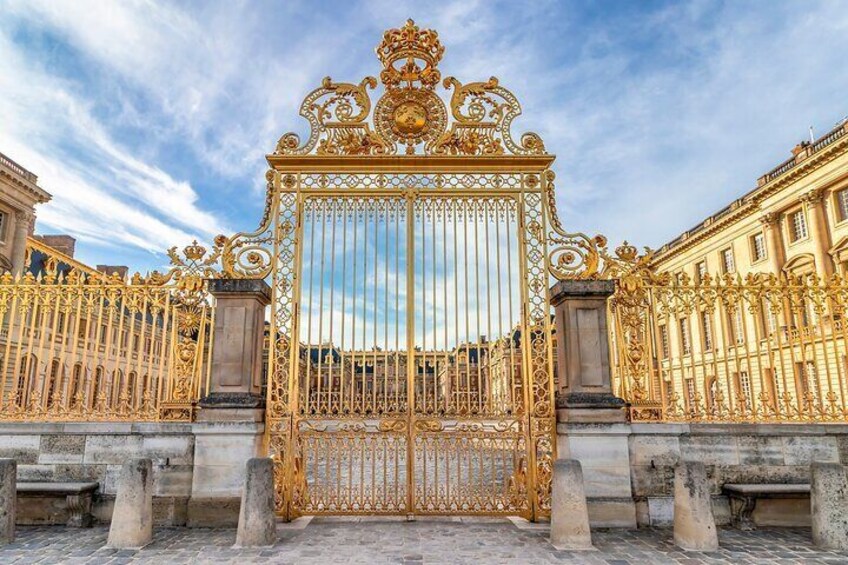 Palace of Versailles Skip The Line Entry With Escort From Paris