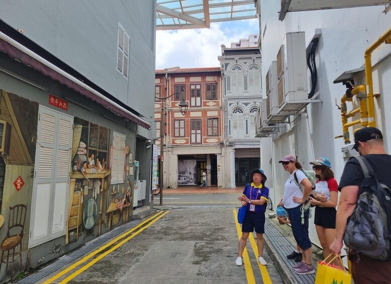 Picture 5 for Activity Singapore: Local Hawker Food Tour with Tastings