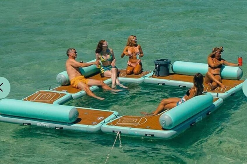 Private Passenger Pontoon Crab Island Experience